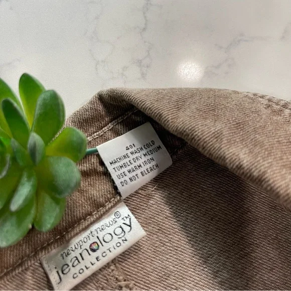 Vintage Newport News Jeanology Collection Nutmeg Denim Jean Jacket - Picture 5 of 8